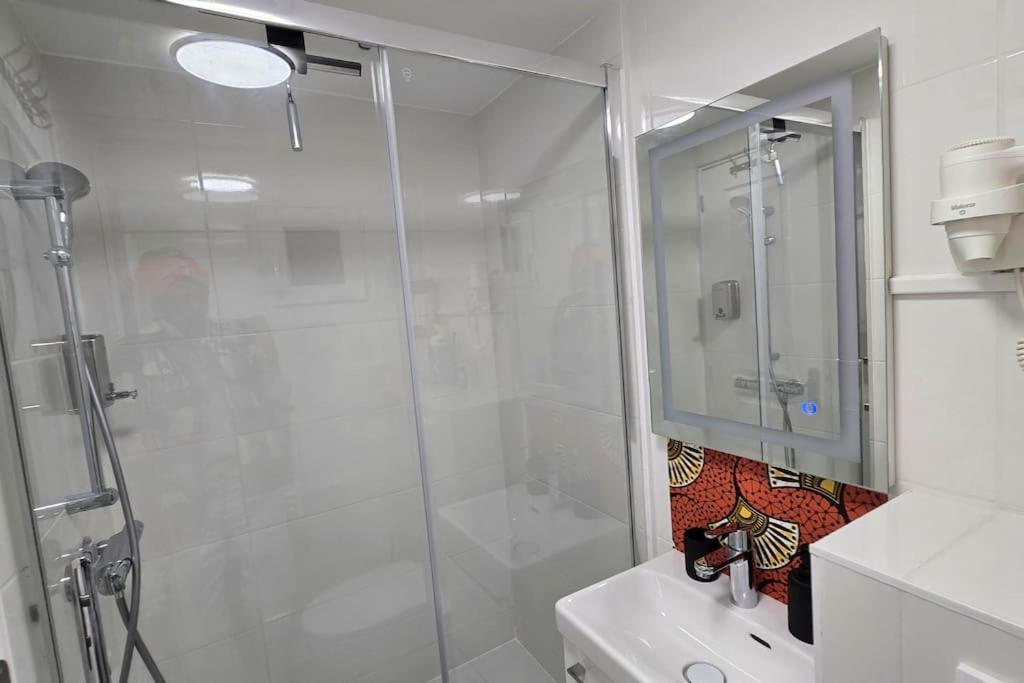 Studio Luxorange Massy  Εξωτερικό φωτογραφία